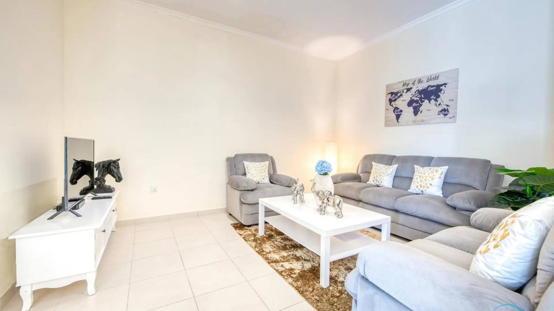 Burj Khalifa Lake Vicinity Perfect 1Br Escape, Residences 7, Downtown Dubai By Deluxe Holiday Homes United Arab Emirates